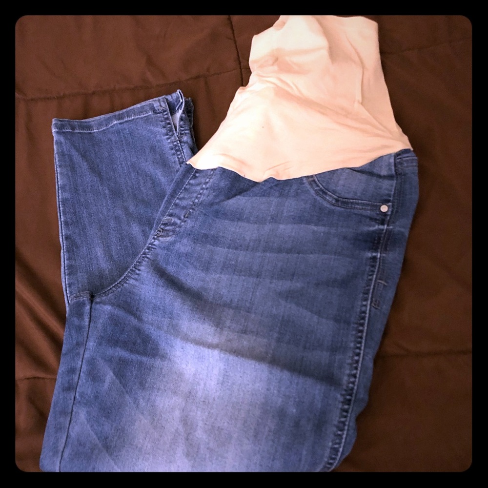 Maternity Capri Jeans